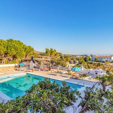 4 Bedroom Lovely In Сasa de vacaciones *